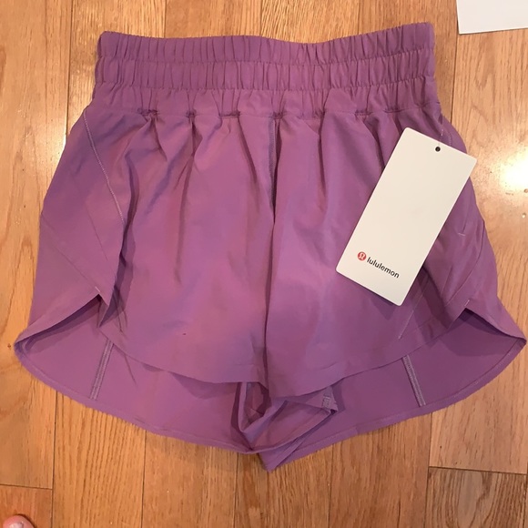 NWT Lulu wisteria purple track that 3” high rise - Picture 6 of 7